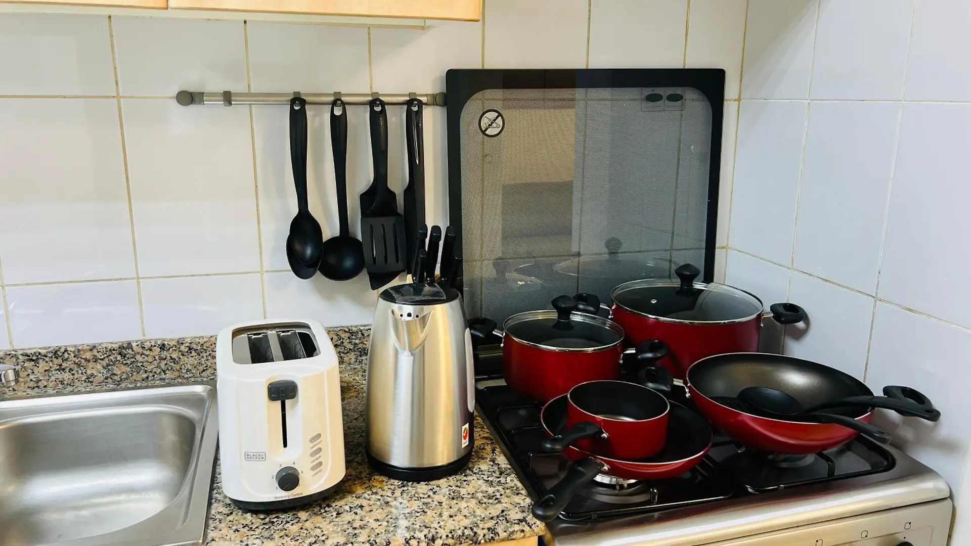 Apartment Spacious Furnished Studio With Balcony Spain Cluster International City Dubai