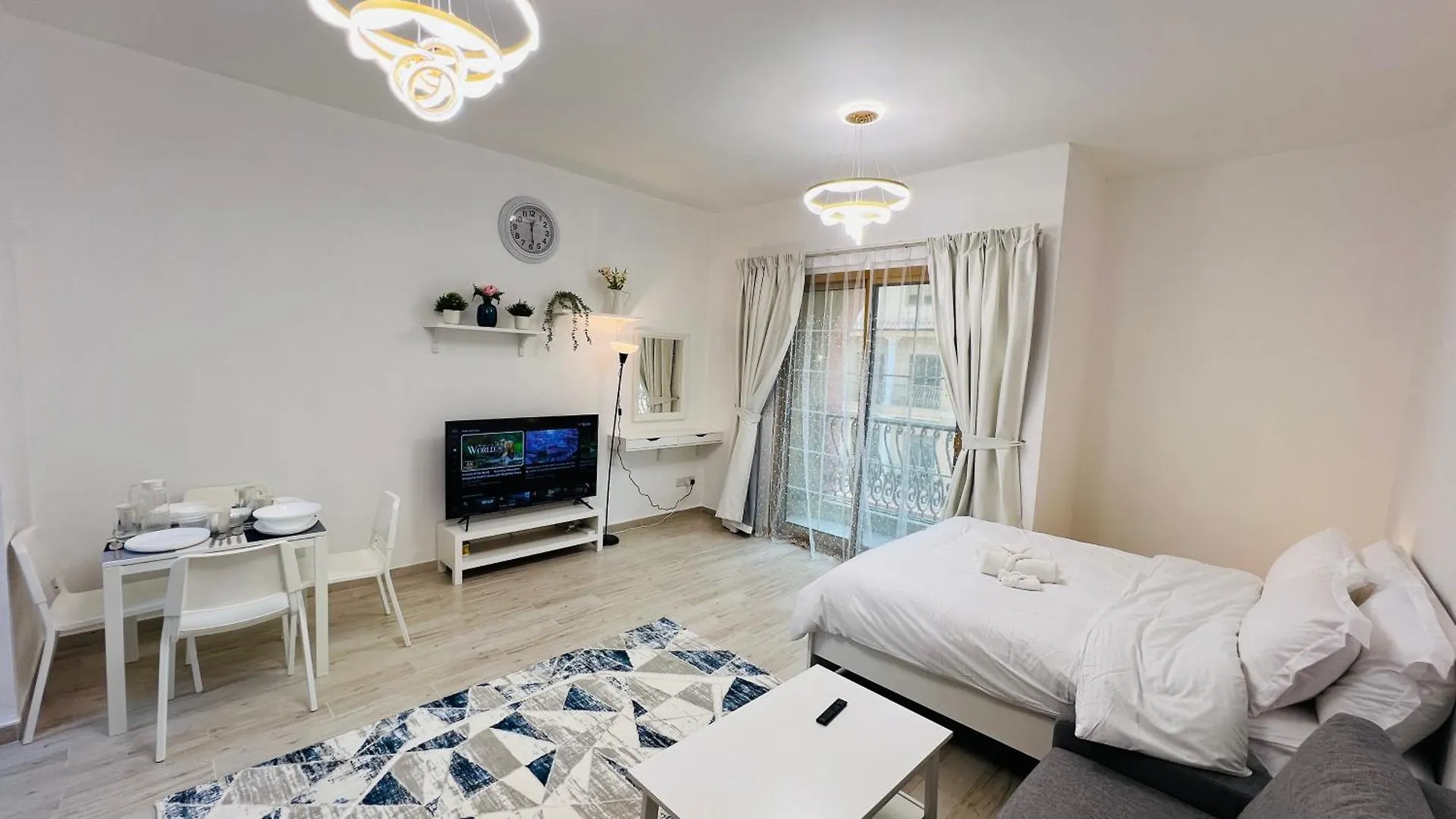 Spacious Furnished Studio With Balcony Spain Cluster International City location