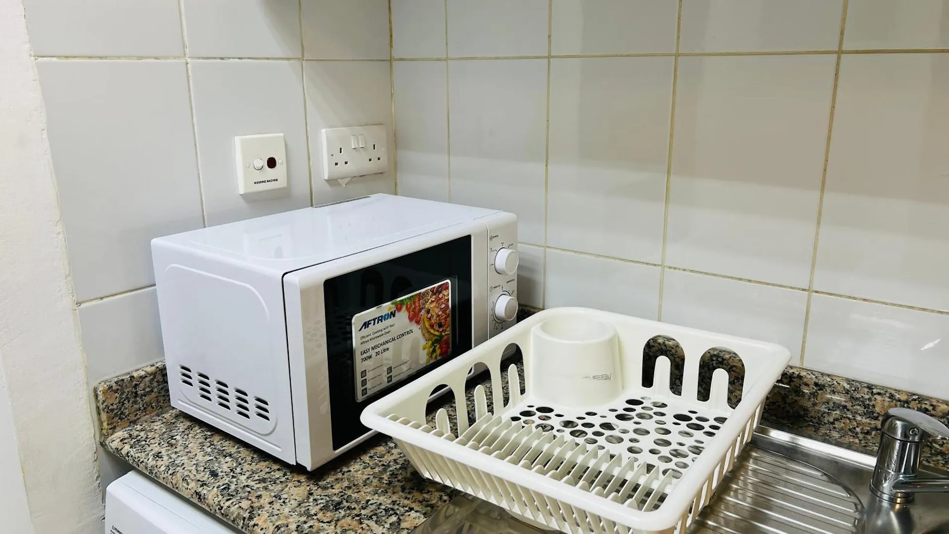 Spacious Furnished Studio With Balcony Spain Cluster International City Dubai 0*,